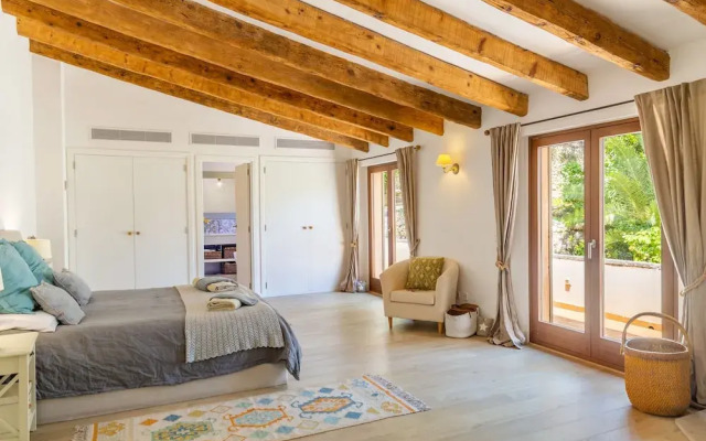 Mallorca Beautiful Villa With Pool in Puigpunyent