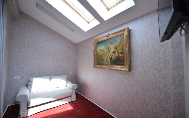 Noblesse Boutique Hotel