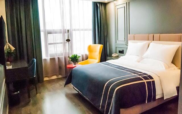 LANO Hotel Henan Anyang Tangyin County Gaosukou Jingzhong Road