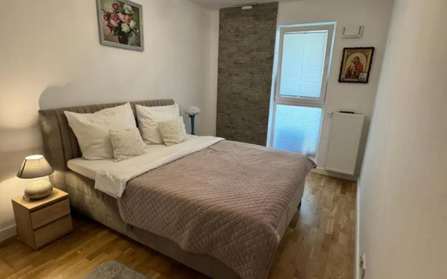 Apartament Wiatraczna