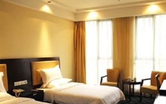 Huadong International Business Hotel