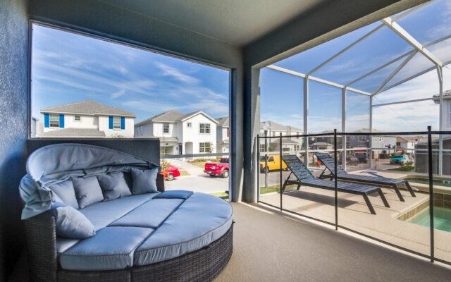 Amazing House! - Champions Gate -1561TL