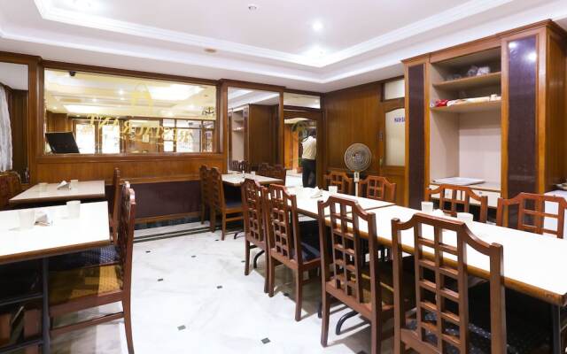 Treebo Trend Adarsh Inn Gandhi Nagar