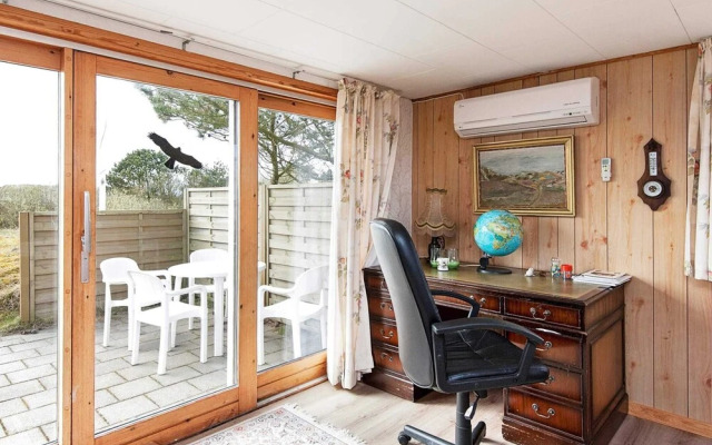 Enticing Holiday Home in FanÃ¸ near Sea