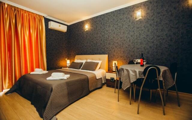 Sea Towers Suite