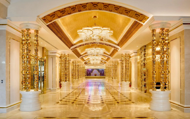 NagaWorld Hotel & Entertainment Complex