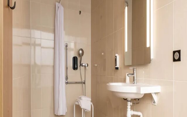 B&B Hotel Grenoble Centre Verlaine