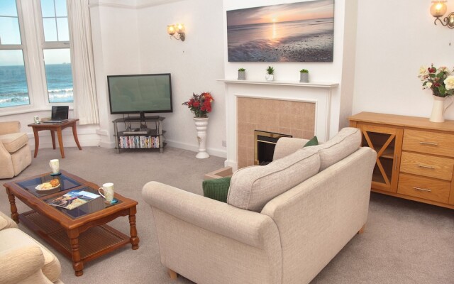 Weymouth Bay Apartment B