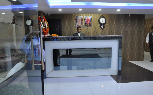 Hotel Only Suites