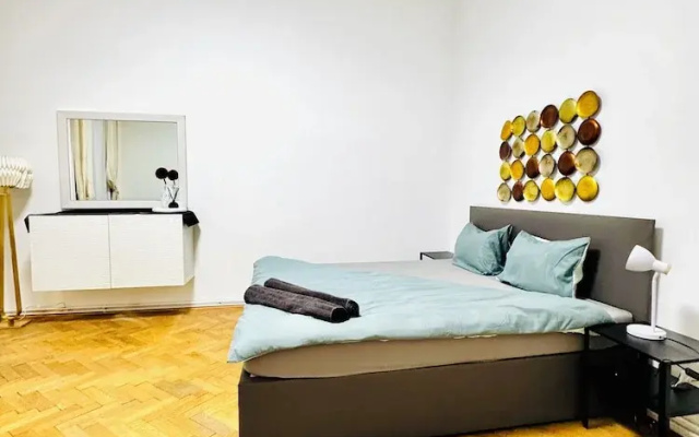 Affordable Apt Near Stadthalle