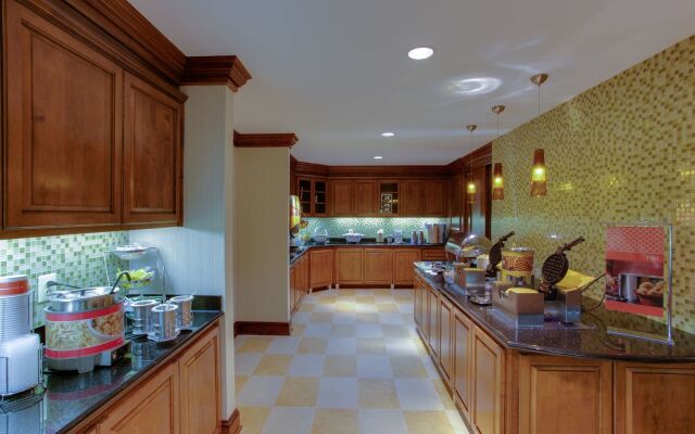 Hampton Inn & Suites Fredericksburg South