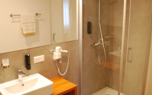 Walldorf Suites Boutique Hotel