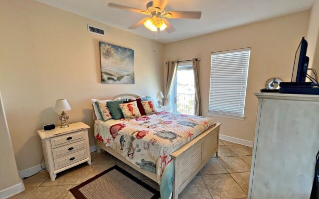 Regency Isle 501 3 Bedroom Condo by RedAwning