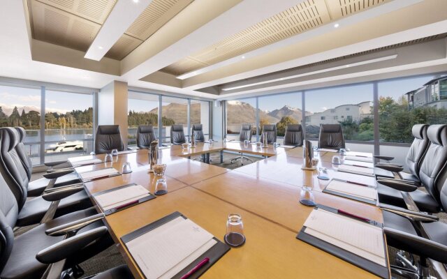 Crowne Plaza Hotel Queenstown by IHG