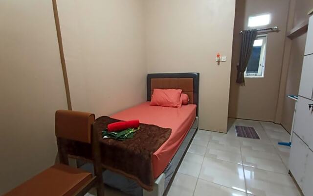 SPOT ON 3525 Penginapan Magnolia Syariah