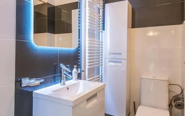 Luxury Penthouse Plaza Residence P1