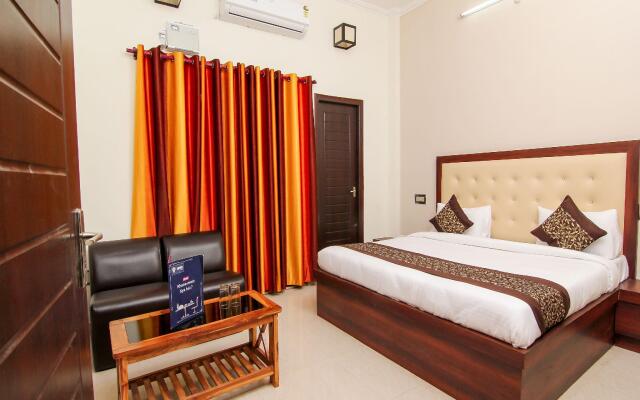 OYO Flagship 12365 CZ Inn