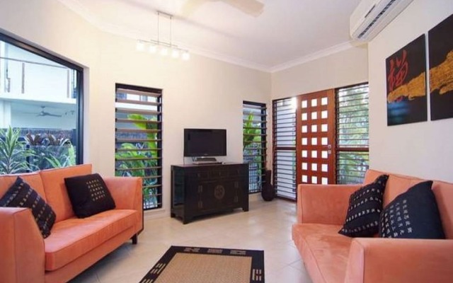 Hai Villa Port Douglas