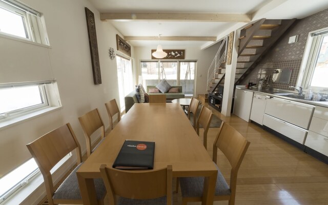 Niseko Central Houses and Apartments