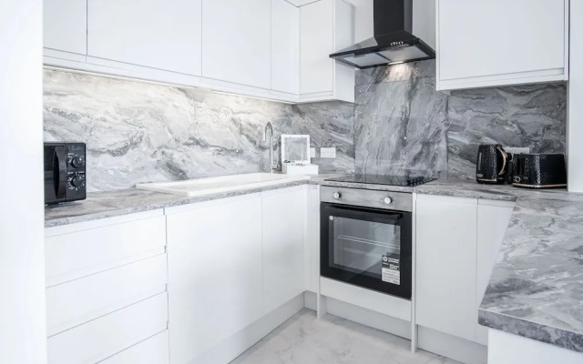 St Catherine's View - 2 Bedroom - Panorama - Tenby