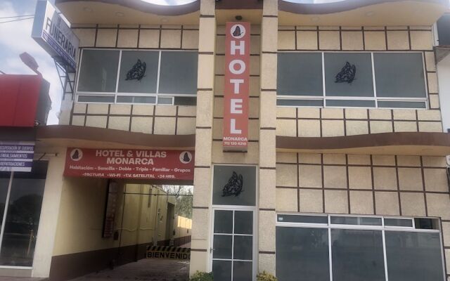 Hotel & Villas Monarca Circuito