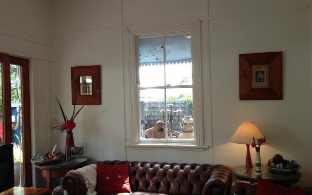 Burns at Byron Bed and Breakfast
