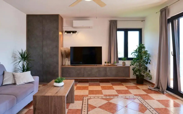 Apartments Zure