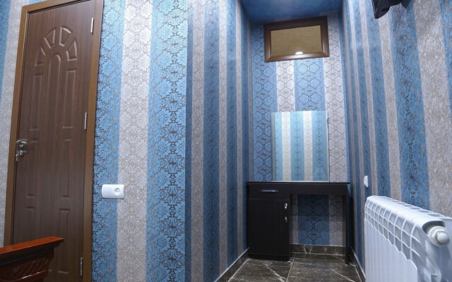 Lovely Hotel