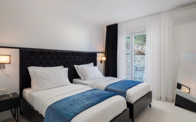 Villa Adria View with Heated Pool I