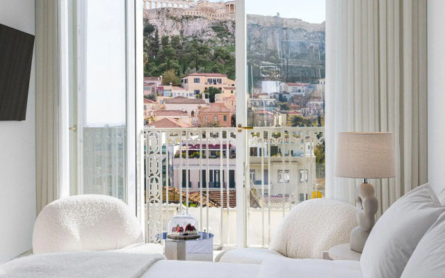 The Dolli at Acropolis, A Hotel to Live