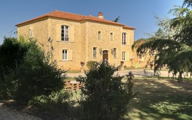 Château de Rouffiac Chambres d'hôtes Vignoble de Cahors