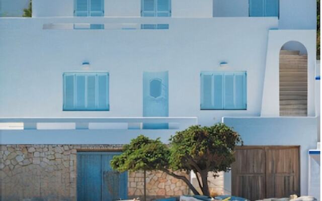 Milos AquaBliss Beachfront Villa