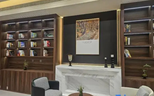 Lancy Hotel