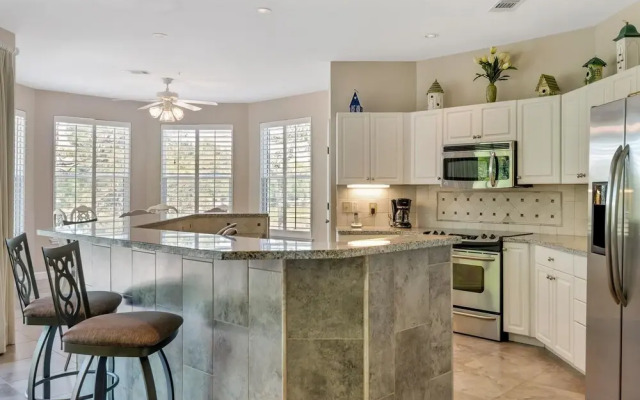 Turnberry 8519