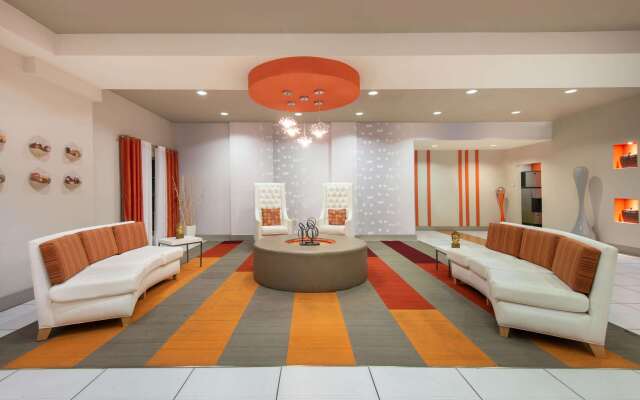 La Quinta Inn & Suites by Wyndham Harrisburg-Hershey