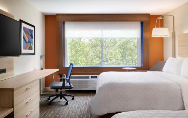 Holiday Inn Express & Suites Dayton East - Beavercreek, an IHG Hotel