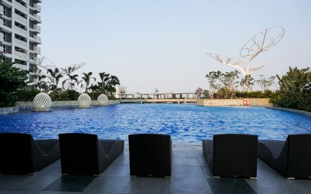 Full Furnished With Modern Design 1Br At West Vista Apartment