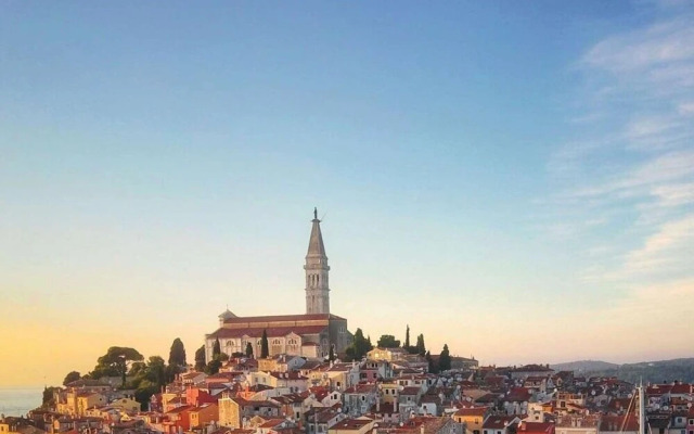 Panorama Antonia Two-bedroom Apartment