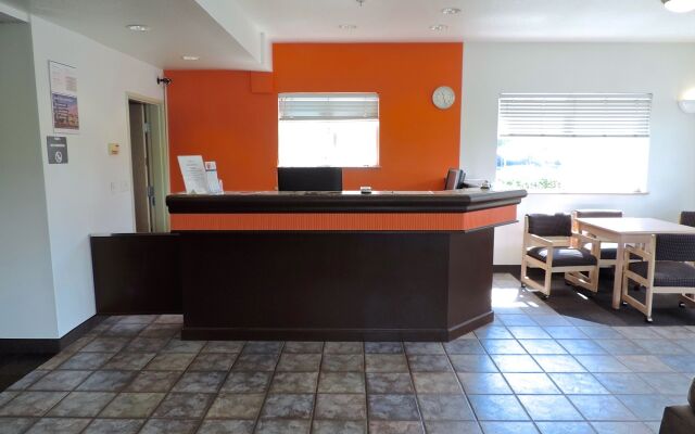 Motel 6 Seaside, OR