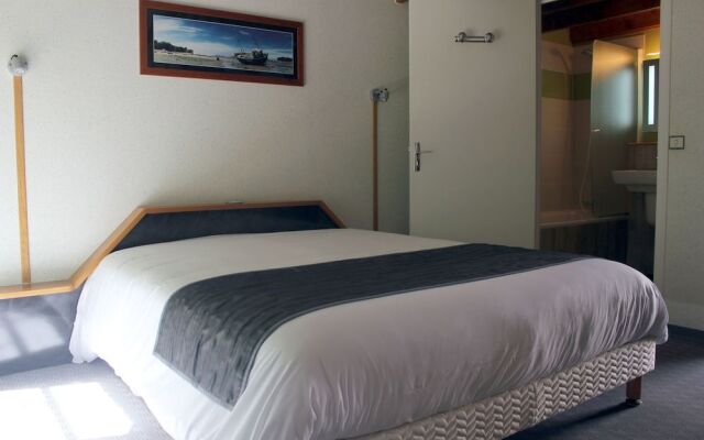 LOGIS Les Dineux Village