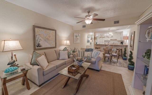 Sugar Beach E5 by Vtrips