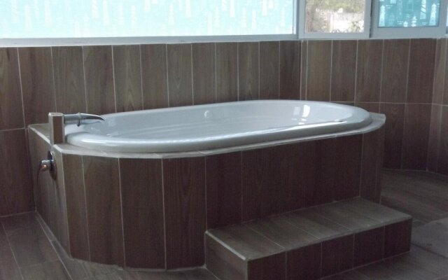 Hotel Galería Gran Puerta de la Sierra