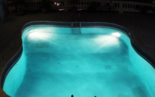 Paradis Hotel