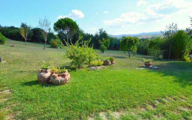 Spacious Holiday Home in Umbria With Private Pool