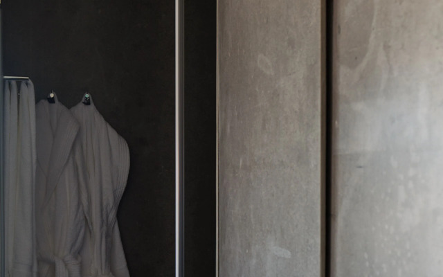 Azenhas do Mar Valley House