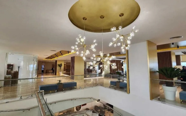 Azur Rotana Thalasso & Resort