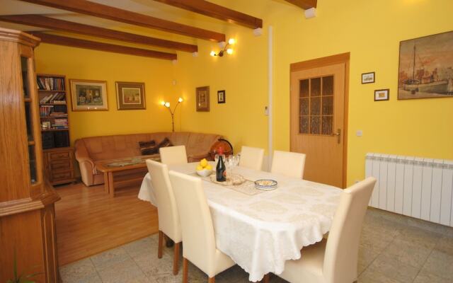 House Maria