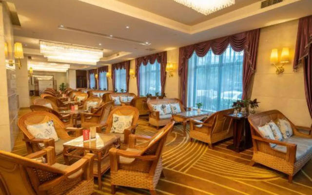Minhang Julong Hotel