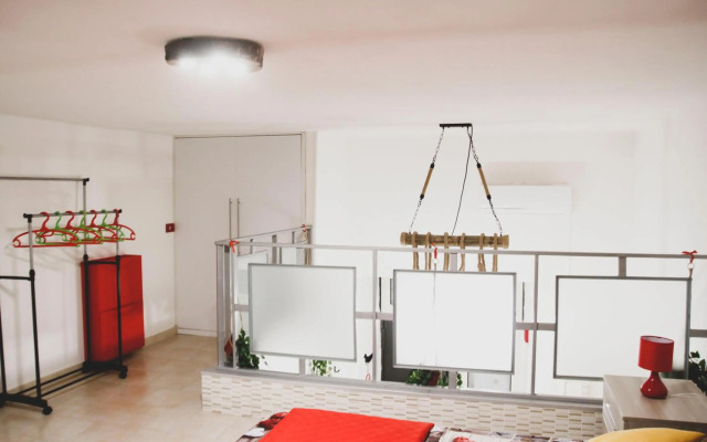 Frizzi & Lazzi House