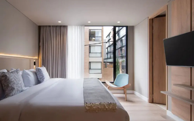 w Charming 2BR w Fantastic Deco in Unicentro